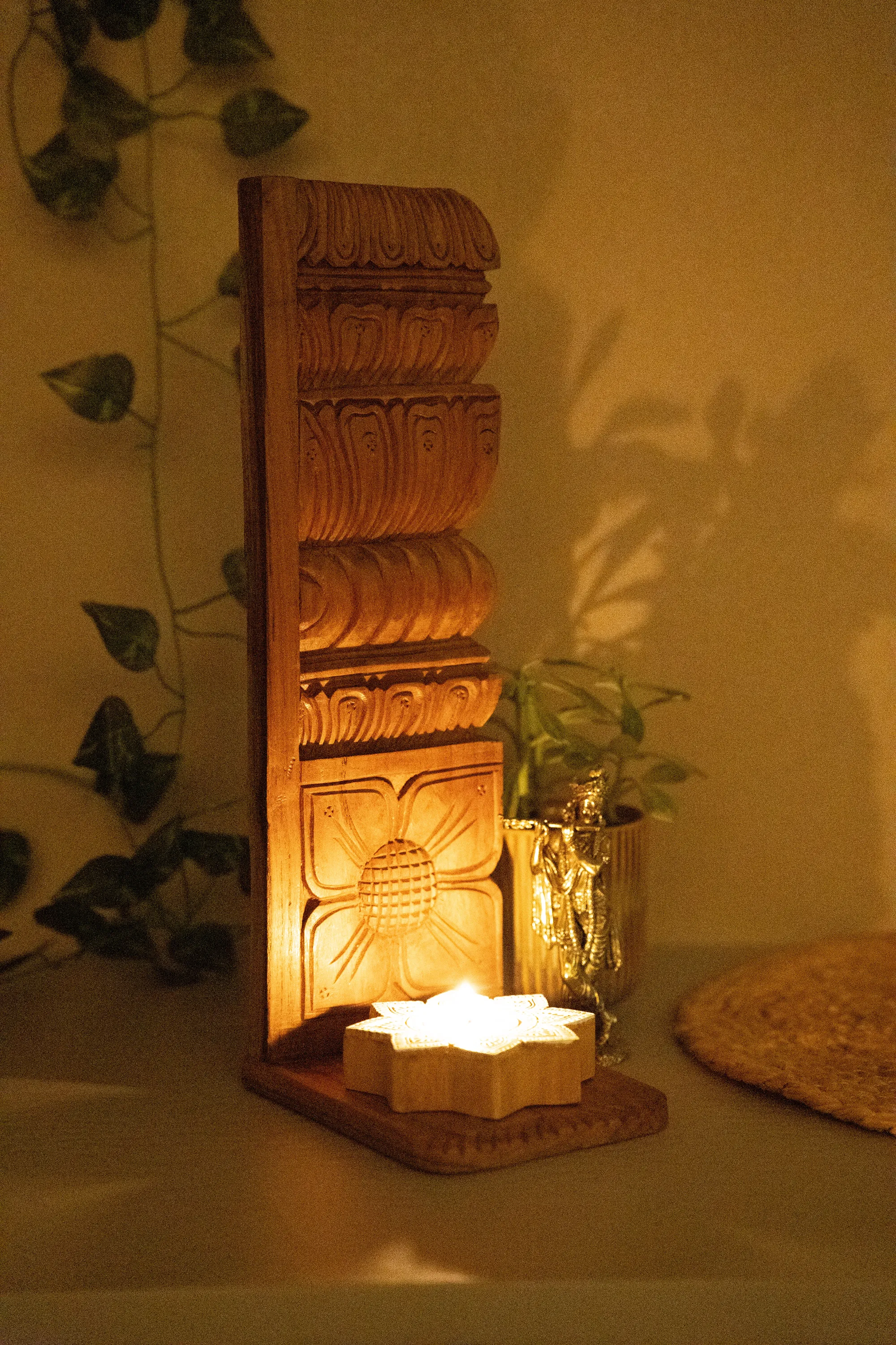 Floral Corbel view 3